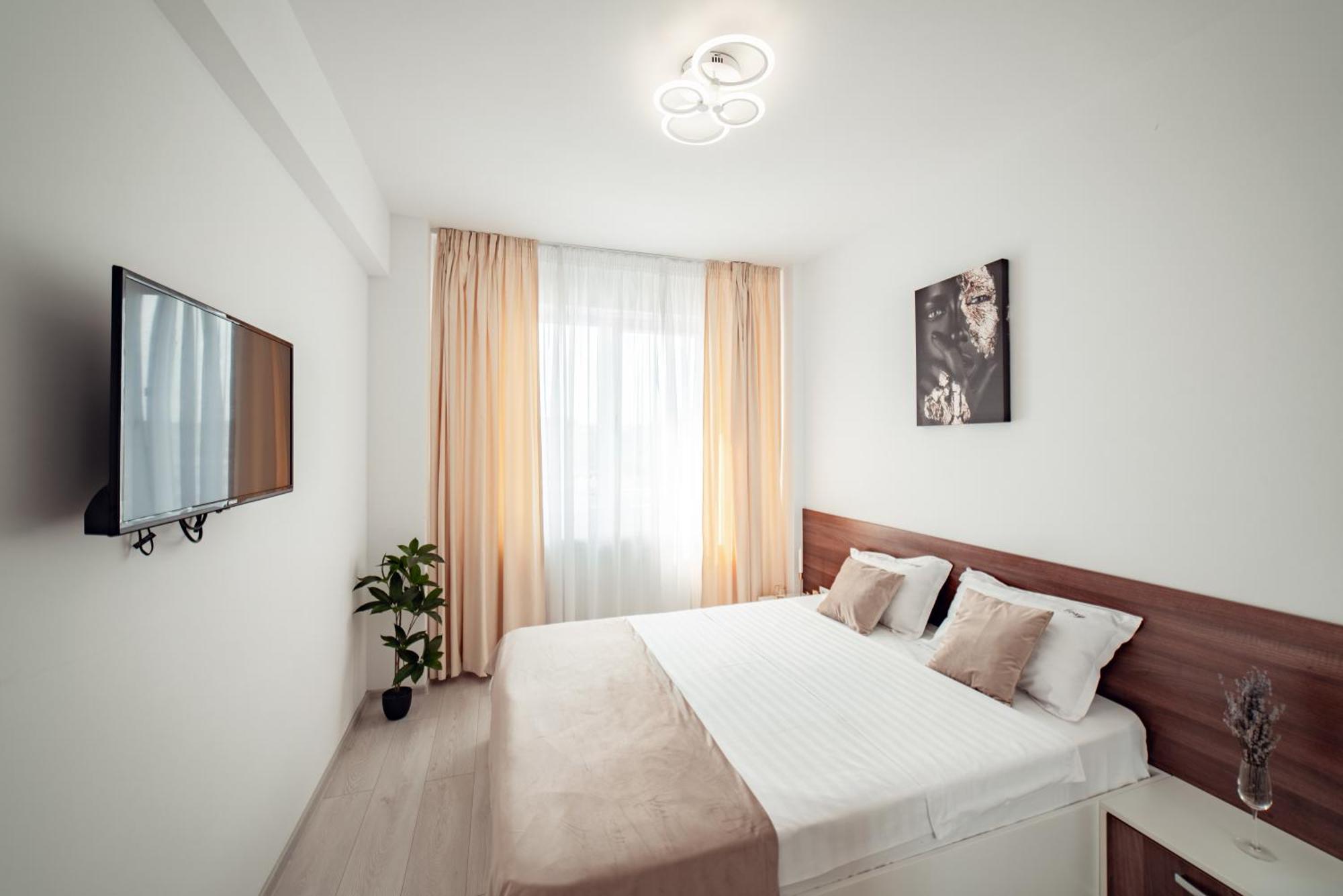 Cozycollection Apartments At Q Residence #6 雅西 外观 照片
